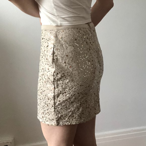 Sequin Mini Skirt - Picture 2 of 3